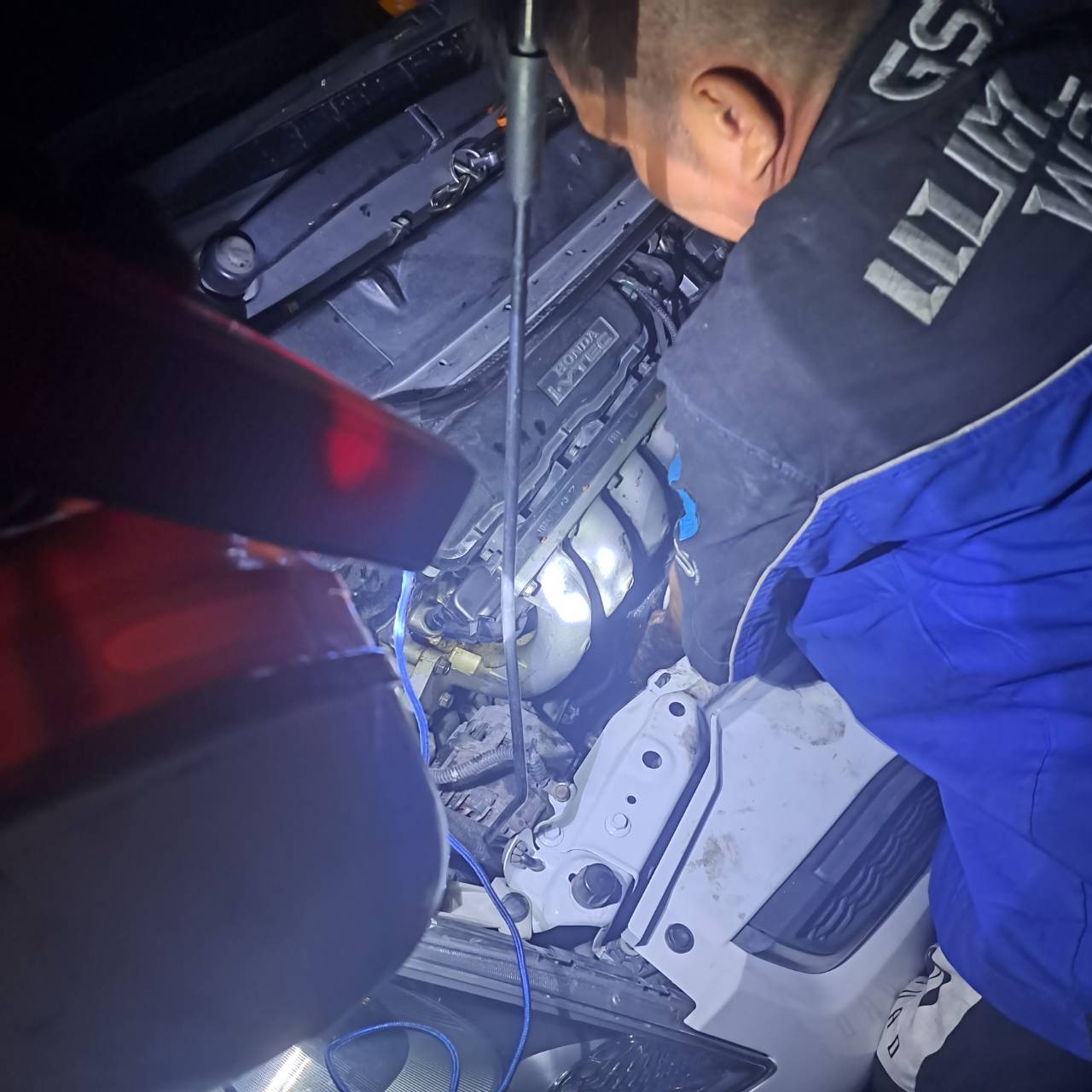 33 - https://ซ่อมรถ-แบตเตอรี่รถใกล้ฉัน.com | บริการซ่อมรถนอกสถานที่ 24 ชั่วโมง ครอบคลุมงานซ่อมทั่วไป เปลี่ยนแบตเตอรี่ เติมน้ำยาแอร์ ตรวจช่วงล่าง เปลี่ยนถ่ายน้ำมันเครื่อง และไดชาร์จ-ไดสตาร์ท ครบจบที่เดียว 33 - https://ซ่อมรถ-แบตเตอรี่รถใกล้ฉัน.com | บริการซ่อมรถนอกสถานที่ 24 ชั่วโมง ครอบคลุมงานซ่อมทั่วไป เปลี่ยนแบตเตอรี่ เติมน้ำยาแอร์ ตรวจช่วงล่าง เปลี่ยนถ่ายน้ำมันเครื่อง และไดชาร์จ-ไดสตาร์ท ครบจบที่เดียว